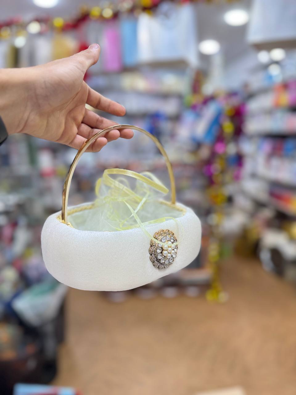 BOITE 4 PCS EN VELOURS BLANC